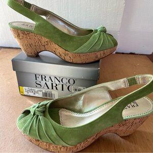 Franco Sarto, size 7, green, wedge sandal, 3in. Heal